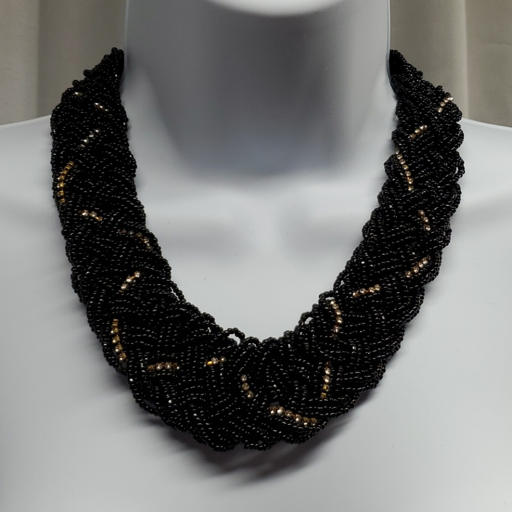 COPY - 🔥VTG Braided Necklace with sparkle 💖